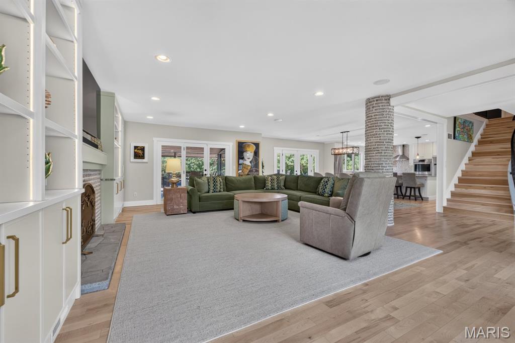 12237 Ladue Road