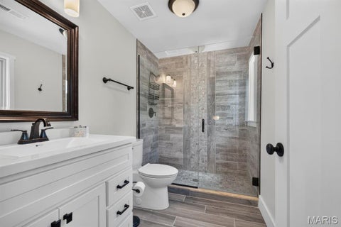Tiny photo for 12237 Ladue Road, Creve Coeur, MO 63141 (MLS # 26047449)