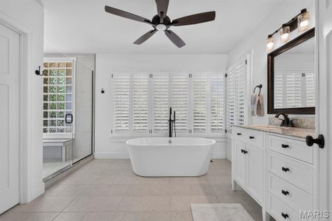 Tiny photo for 12237 Ladue Road, Creve Coeur, MO 63141 (MLS # 26047449)