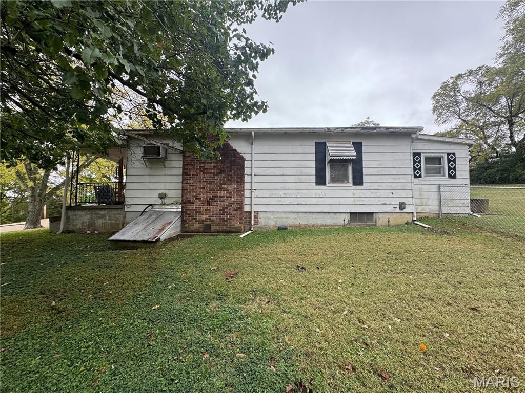 Photo of 905 Monroe Street, Park Hills, MO 63601 (MLS # 25073183)