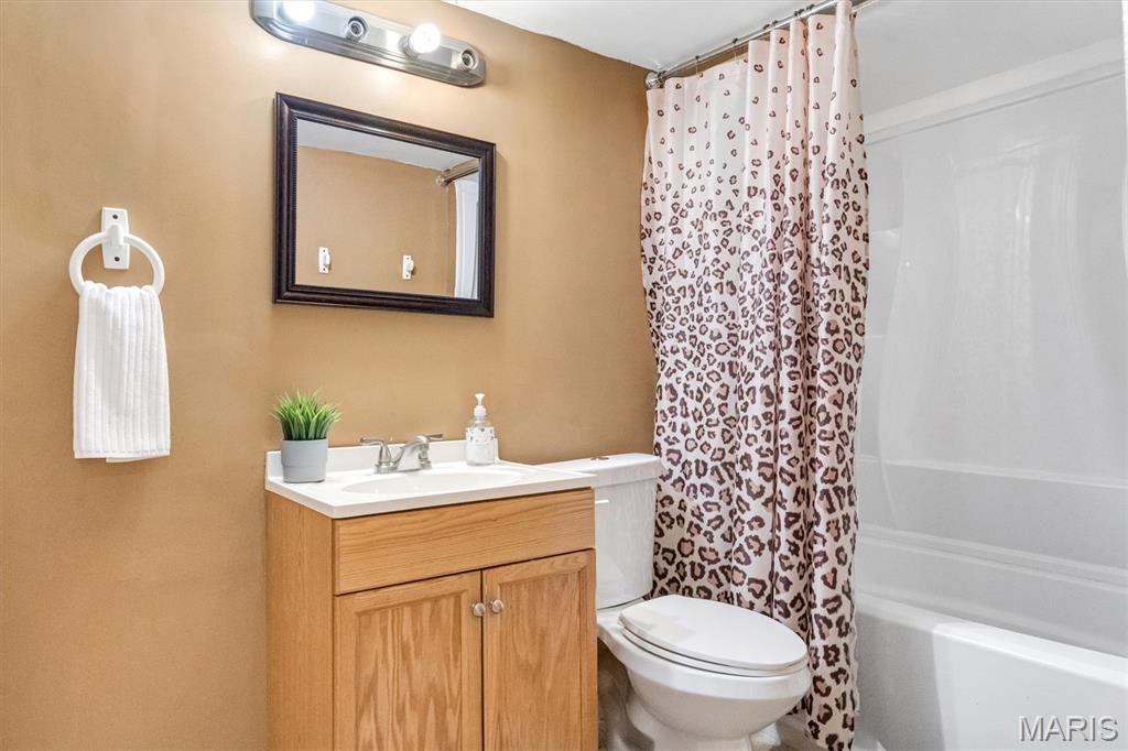 Madison Park Manor - Residential