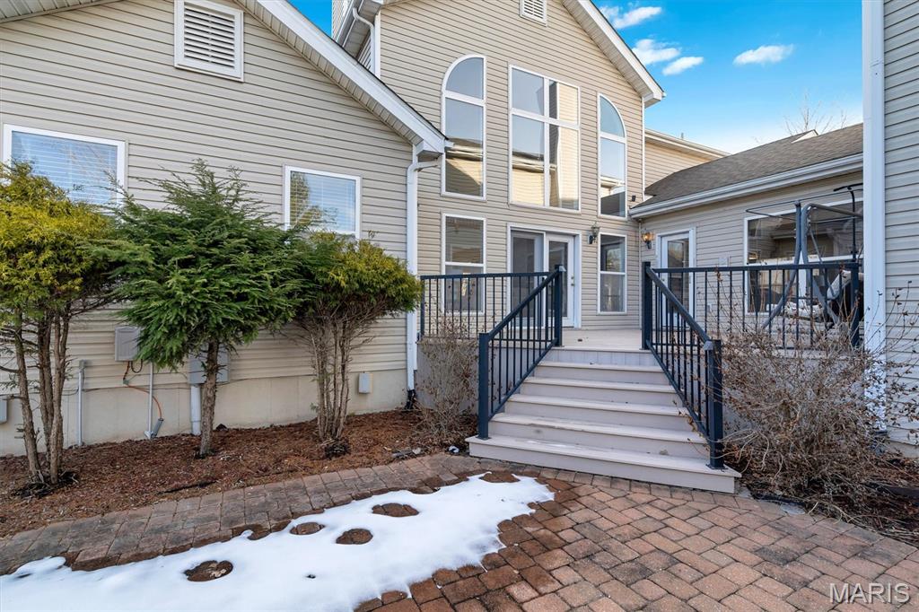 Madison Park Manor - Residential