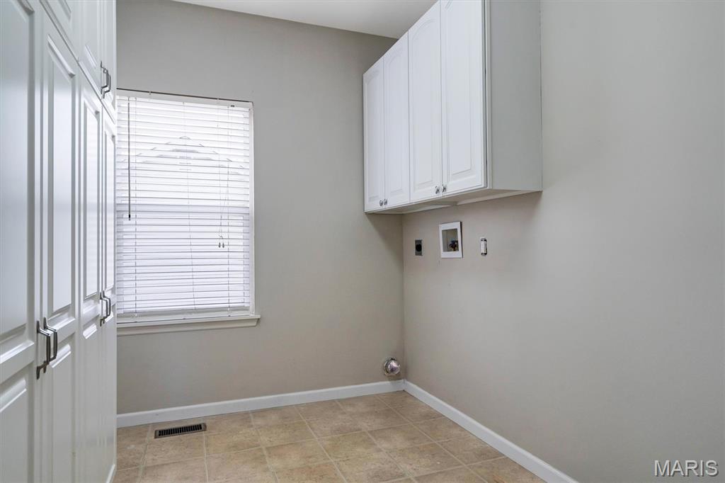 Madison Park Manor - Residential