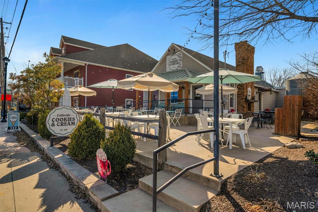 Madison Park Manor - Residential