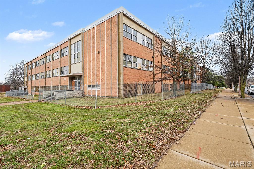 5140 Riverview Boulevard