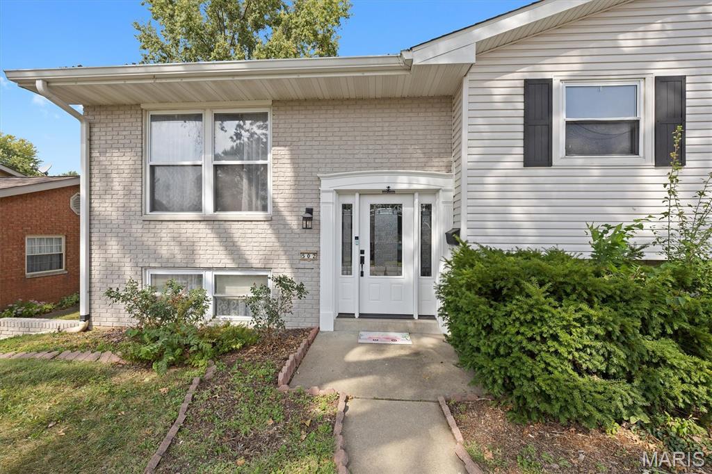 502 Fontainebleau