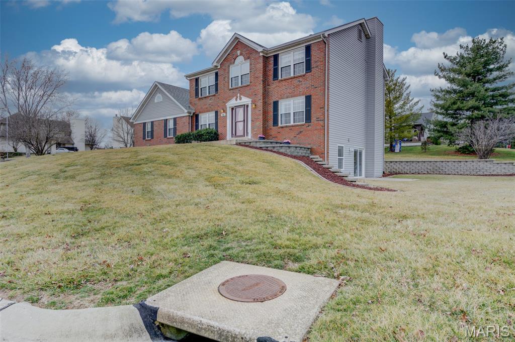 603 Royal Pine Court