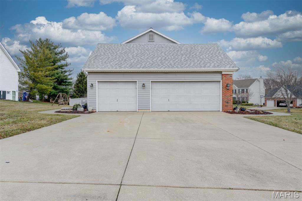 Lsl Pines #2 - Residential