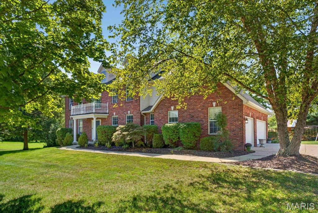 5767 Lake Briar Drive