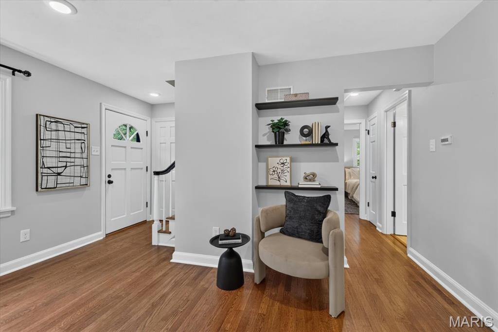 1117 Elm Drive