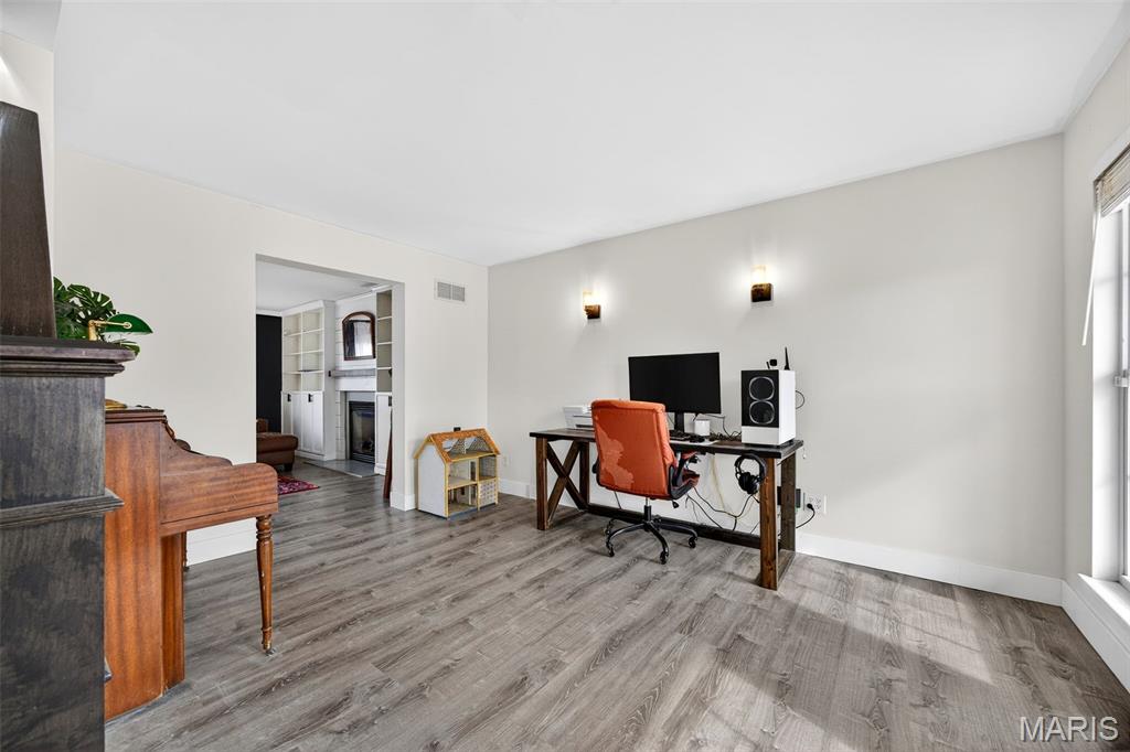 Majestic Lakes 1 - Residential