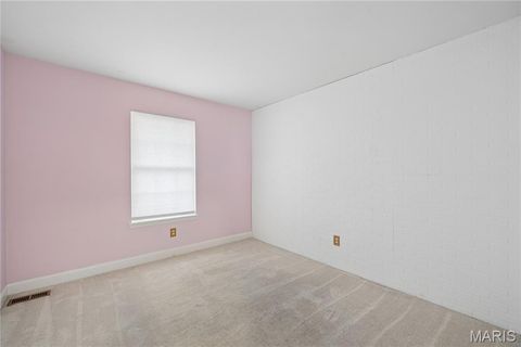 Tiny photo for 211 Cherry Hills Meadows Drive, Wildwood, MO 63040 (MLS # 26022417)