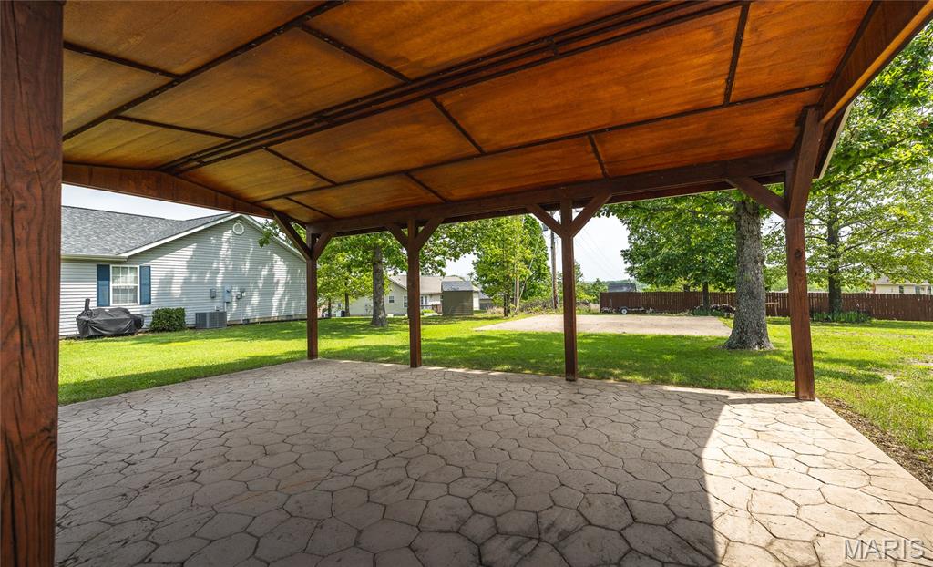 Shalom Mountain - Residential