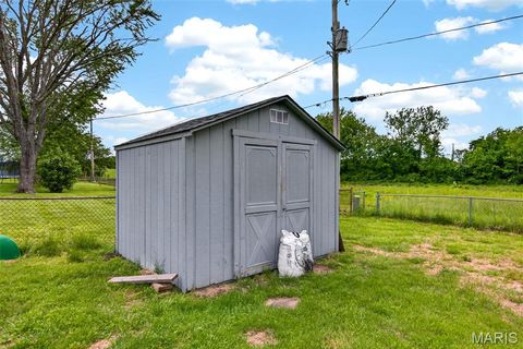 Tiny photo for 33 Cloverdale Drive, Unincorporated, MO 63304 (MLS # 26029516)