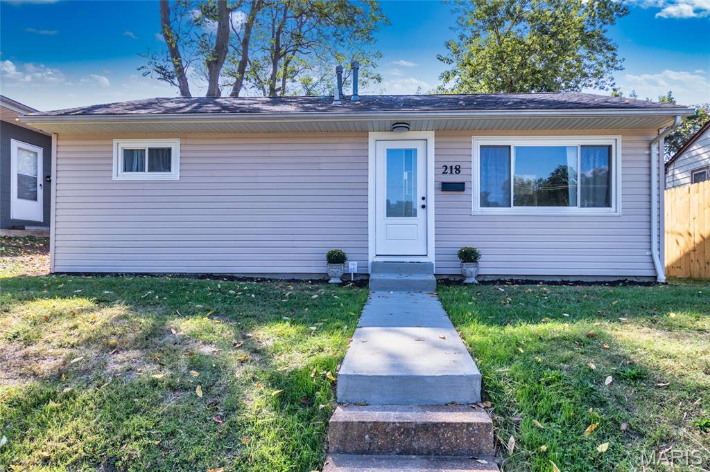 Crystal City, Missouri 63019, United States, 3 Bedrooms Bedrooms, ,1 BathroomBathrooms,Residential,Pending,223971