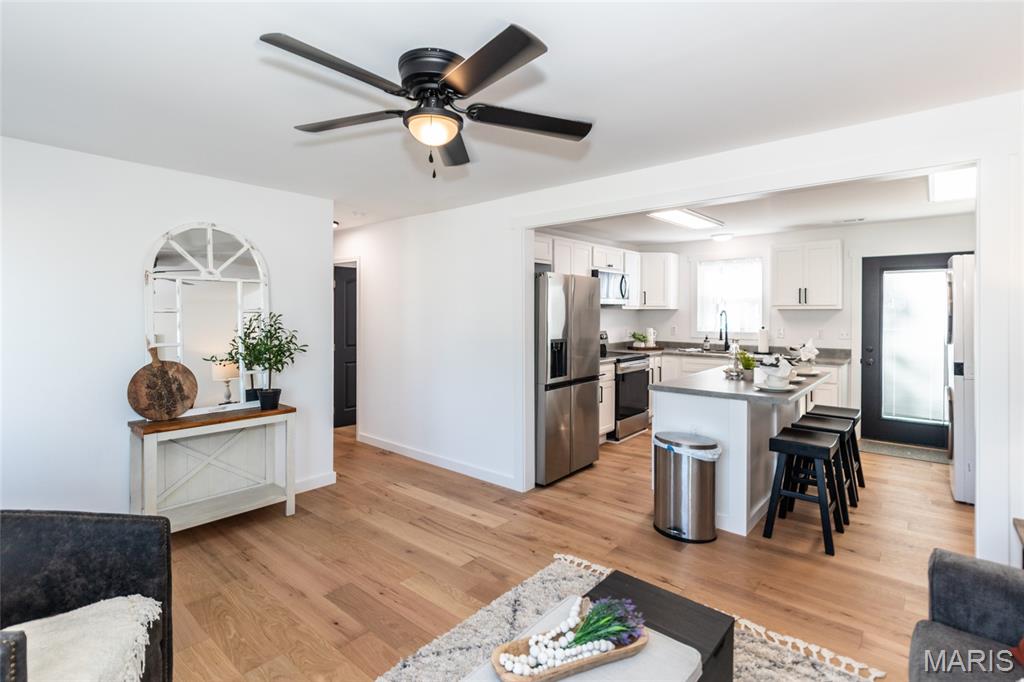 Crystal City, Missouri 63019, United States, 3 Bedrooms Bedrooms, ,1 BathroomBathrooms,Residential,Pending,223971