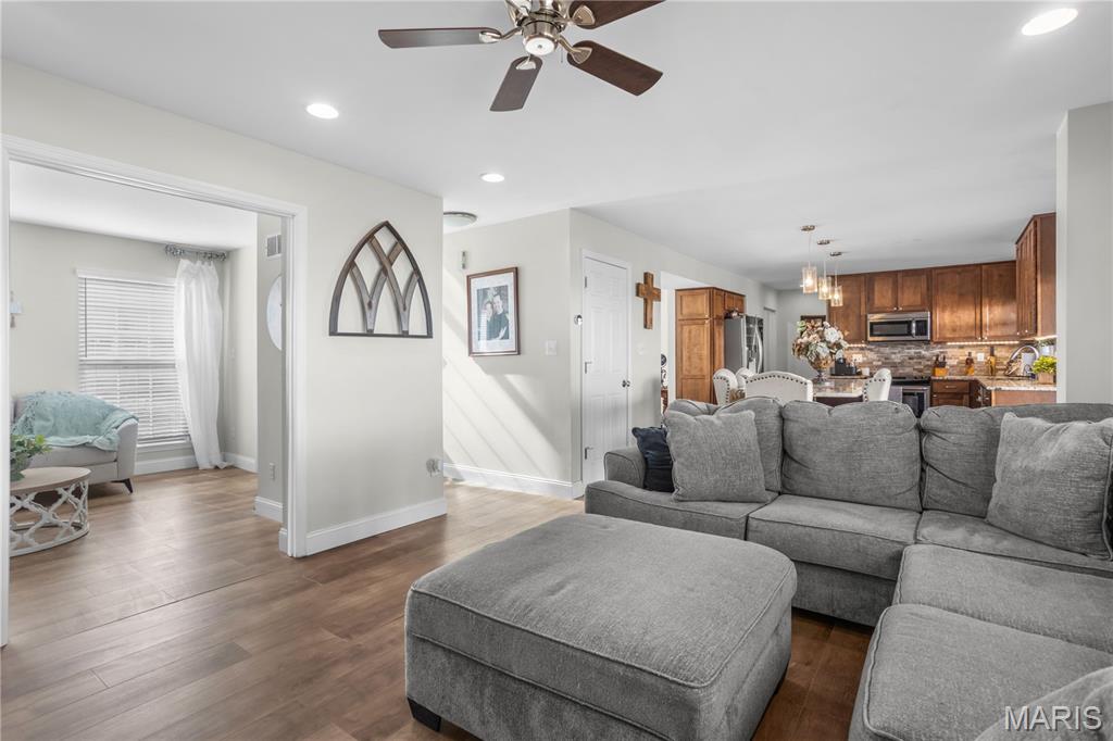 Winter Valley 01 - Residential