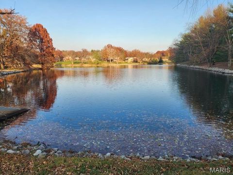 Tiny photo for 274 Falling Leaves Court, Creve Coeur, MO 63141 (MLS # 25078027)