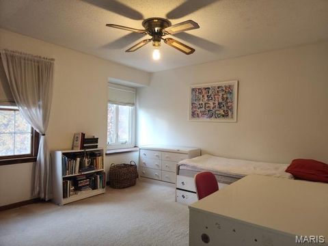 Tiny photo for 274 Falling Leaves Court, Creve Coeur, MO 63141 (MLS # 25078027)