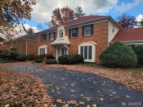 Tiny photo for 274 Falling Leaves Court, Creve Coeur, MO 63141 (MLS # 25078027)