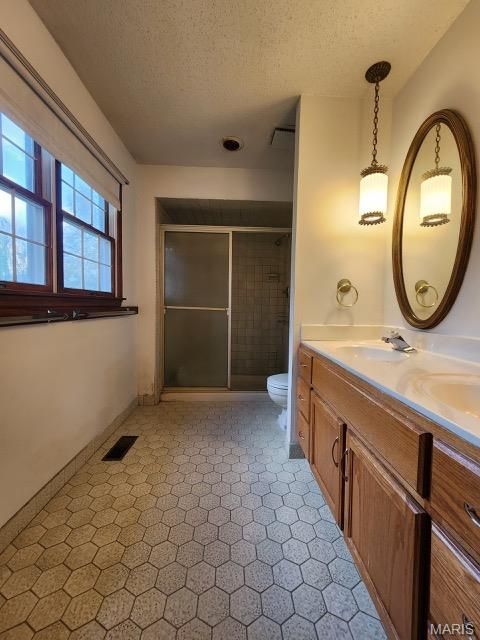 Tiny photo for 274 Falling Leaves Court, Creve Coeur, MO 63141 (MLS # 25078027)