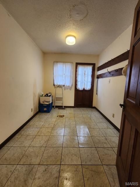 Tiny photo for 274 Falling Leaves Court, Creve Coeur, MO 63141 (MLS # 25078027)