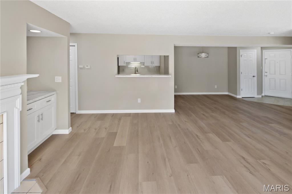 Meadow Ridge Condos Ph1 Stg2 - Residential Lease