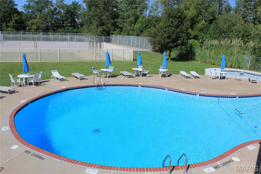 Meadow Ridge Condos Ph1 Stg2 - Residential Lease