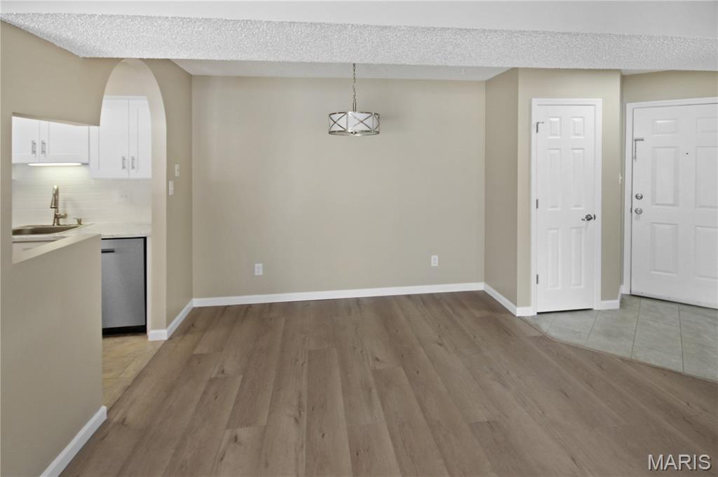 Meadow Ridge Condos Ph1 Stg2 - Residential Lease