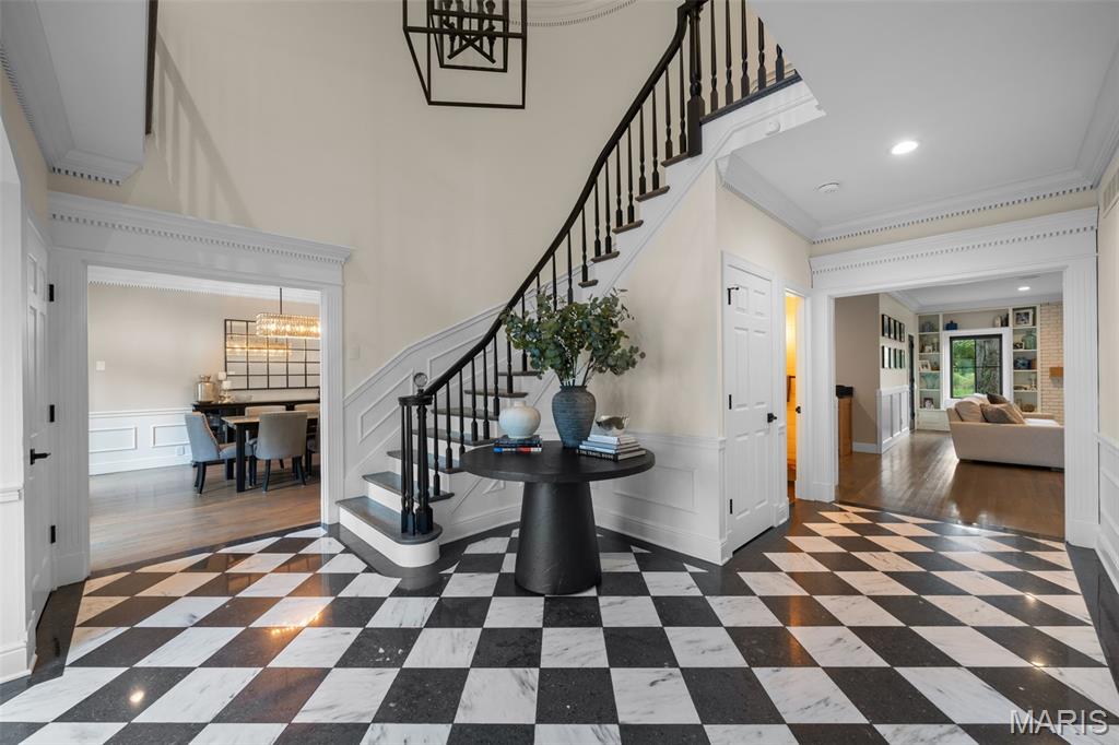 436 Tregaron Place