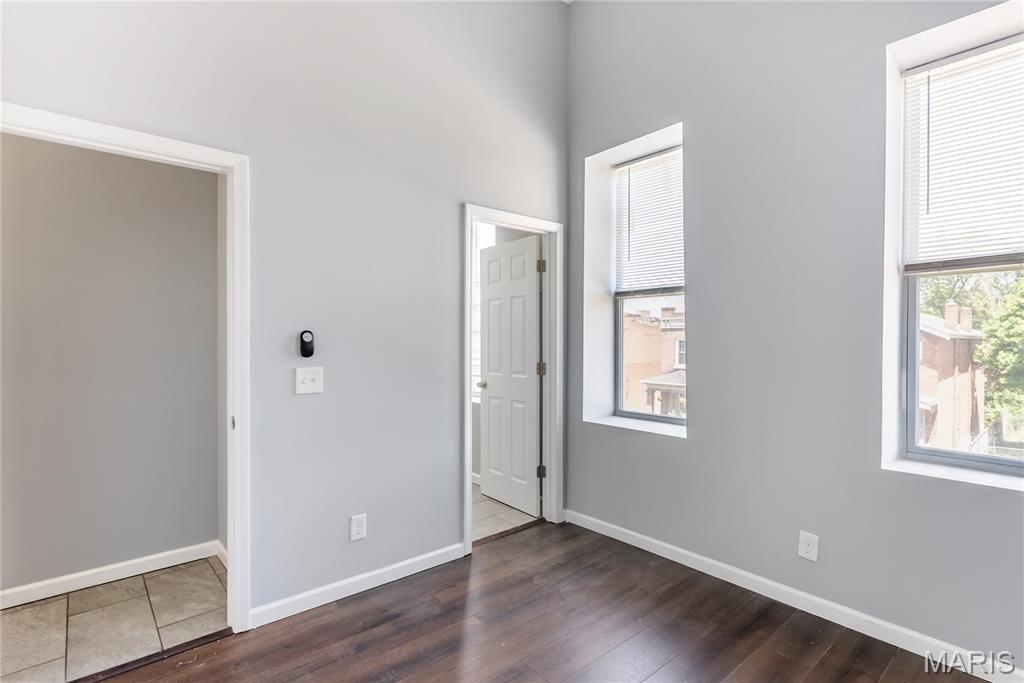 St Louis Commons Add - Residential Income