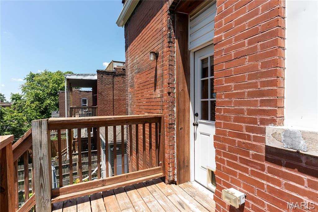St Louis Commons Add - Residential Income