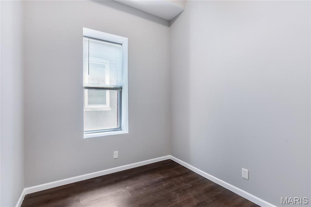St Louis Commons Add - Residential Income