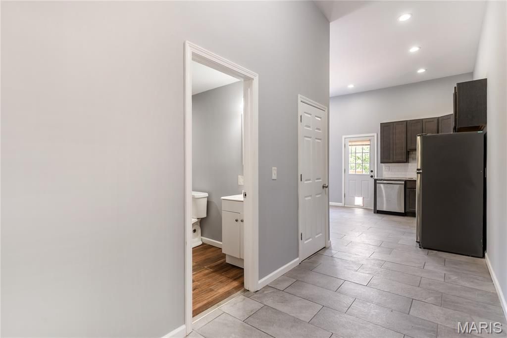 Photo of 3104 Wyoming Street, St Louis, MO 63118 (MLS # 26024367)