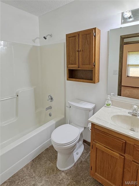Tiny photo for 7720 Meadow View Circle, Union, MO 63084 (MLS # 26056595)