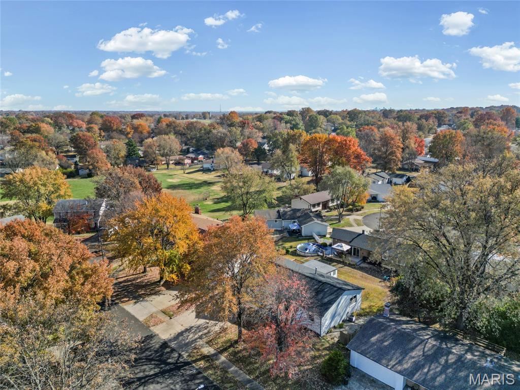 Florissant, Missouri 63033, United States, 3 Bedrooms Bedrooms, ,3 BathroomsBathrooms,Residential,Active,245716