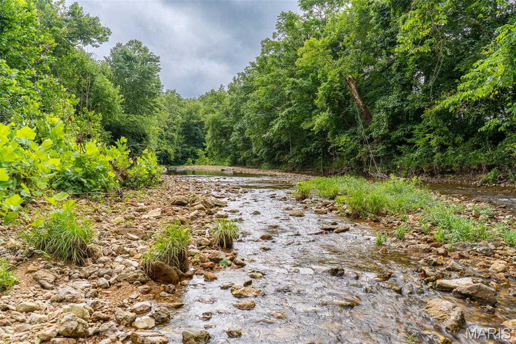 2150 Rock Bluff Hill