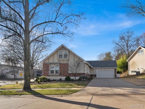 759 Carman Woods Drive Manchester MO 63021