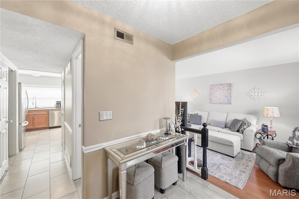 Wood Lake Condo - Residential