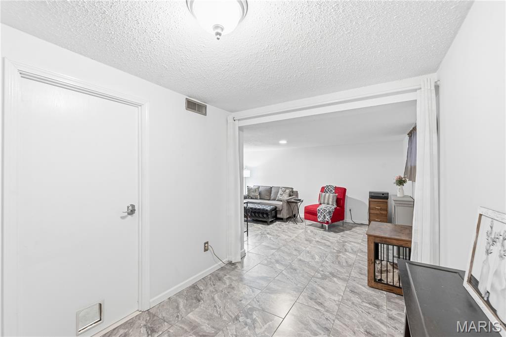 Wood Lake Condo - Residential