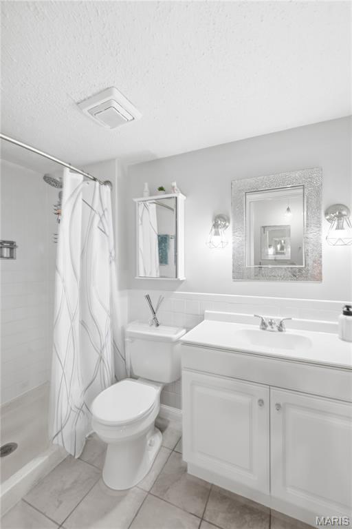 Wood Lake Condo - Residential