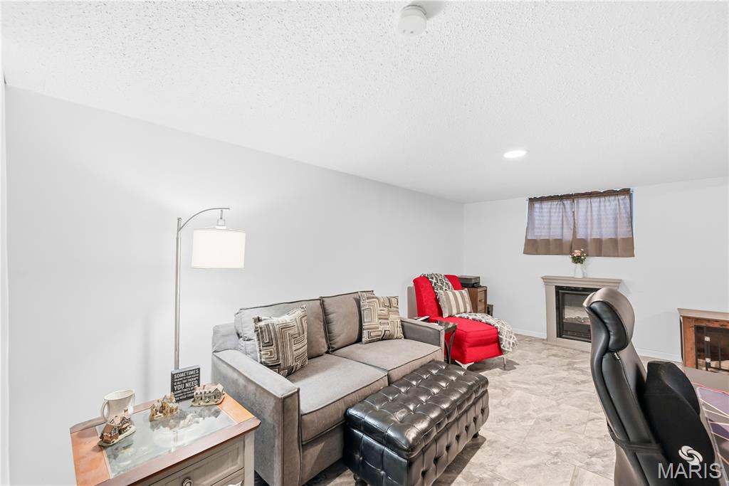 Wood Lake Condo - Residential