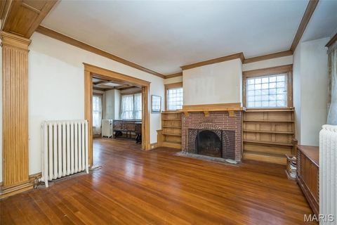 Tiny photo for 410 W Argonne Drive, Kirkwood, MO 63122 (MLS # 25067913)