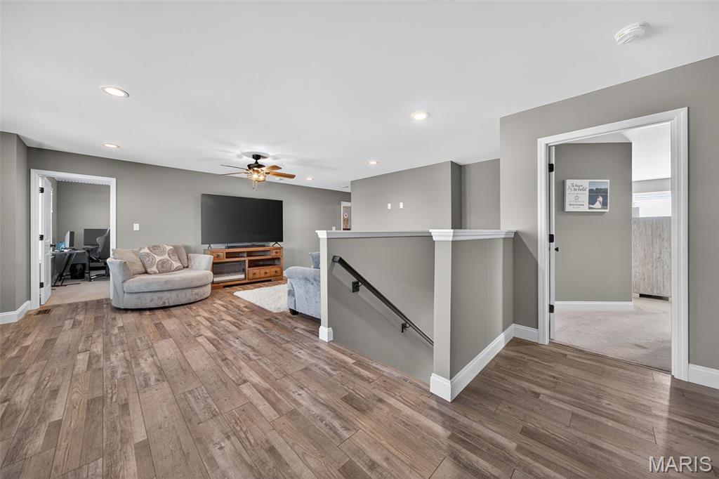 Lake St Louis, Missouri 63367, United States, 4 Bedrooms Bedrooms, ,3 BathroomsBathrooms,Residential,Active,199700