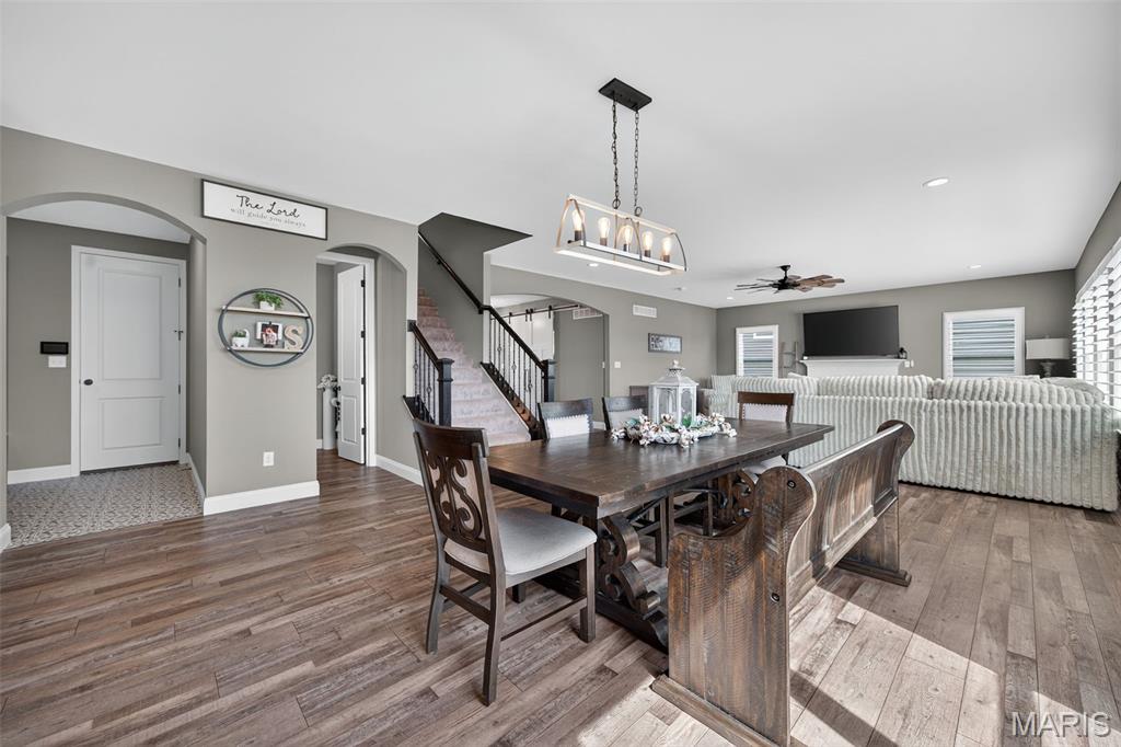 Lake St Louis, Missouri 63367, United States, 4 Bedrooms Bedrooms, ,3 BathroomsBathrooms,Residential,Active,199700