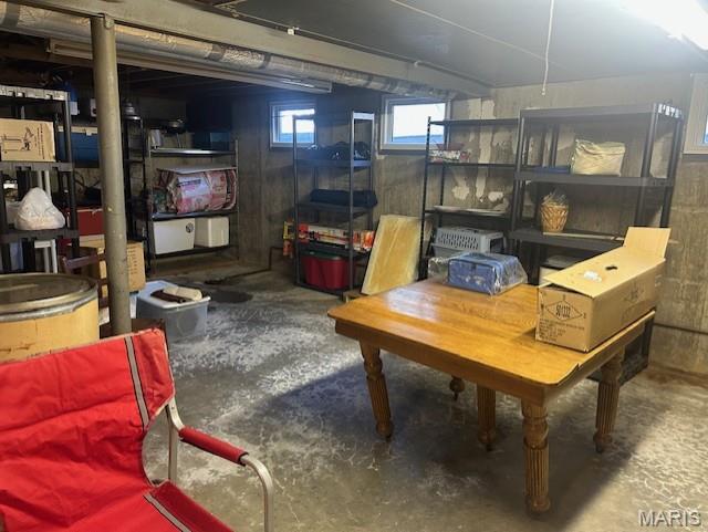 Old Monroe, Missouri 63369, United States, 4 Bedrooms Bedrooms, ,2 BathroomsBathrooms,Residential,Active,202707