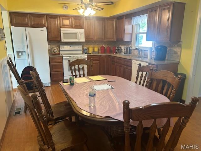 Old Monroe, Missouri 63369, United States, 4 Bedrooms Bedrooms, ,2 BathroomsBathrooms,Residential,Active,202707