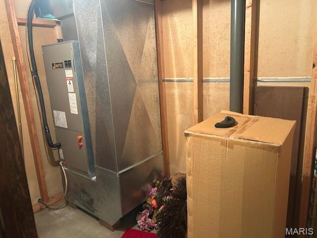 Old Monroe, Missouri 63369, United States, 4 Bedrooms Bedrooms, ,2 BathroomsBathrooms,Residential,Active,202707