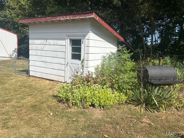 Old Monroe, Missouri 63369, United States, 4 Bedrooms Bedrooms, ,2 BathroomsBathrooms,Residential,Active,202707