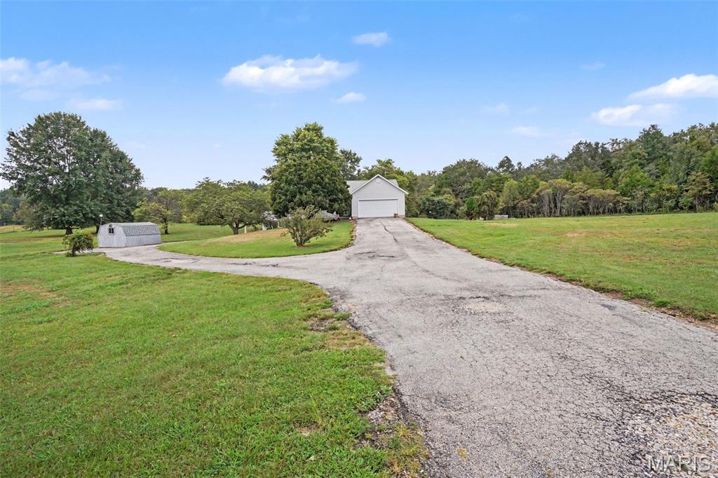 875 Crider Lane
